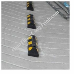 Chặn Lùi Sau Xe Hiểu Và Cần Biết Thông Tin Gì Năm 2024 14 Chặn Lùi Sau Xe Bền Bỉ