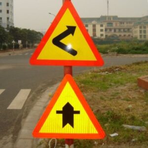 Biển Báo Giao Thông An Toàn