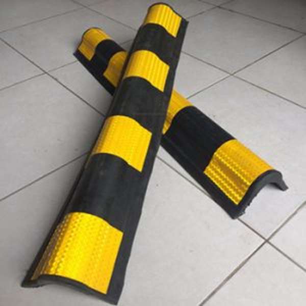 Ốp Góc Cột Giá Rẻ