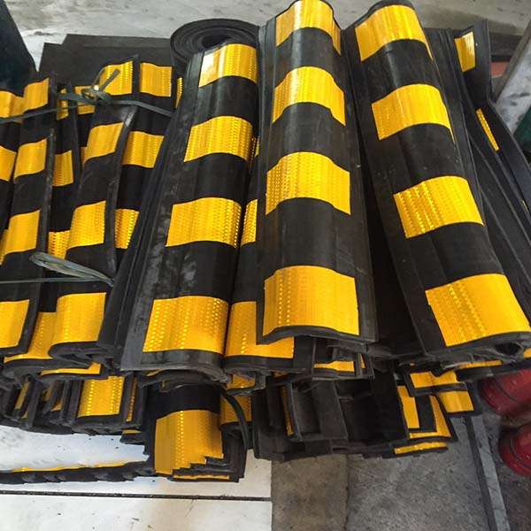 Ốp Góc Cột Giá Rẻ Tốt Nhất