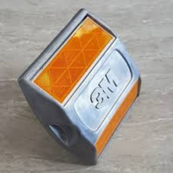 Đinh Gắn Mặt Đường An Toàn Chống Trượt Giá Rẻ