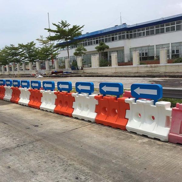 Dải Phân Cách Điều Hướng Giao Thông