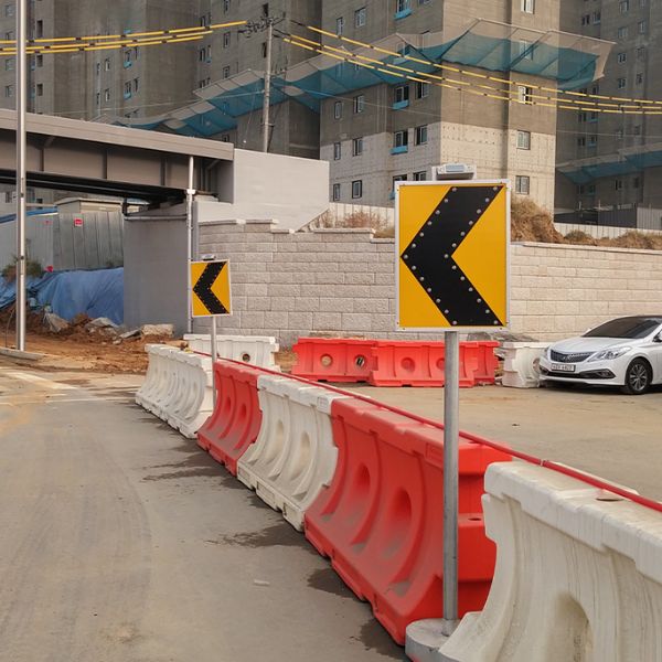 Tiêu Phản Quang Cao Su Chịu Lực Tốt