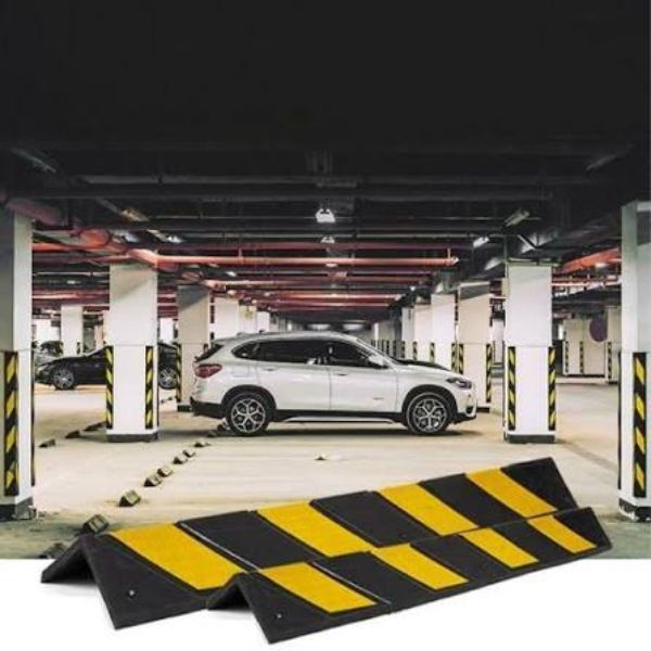 Ốp Góc Cột Bãi Đỗ Xe Bền